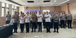 Polres Bandara Ngurah Rai Terima Penyuluhan Hukum Perkapolri Nomor Satu Tahun 2025 Dari Bidkum Polda Bali