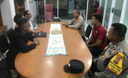 Jelang Natal dan Tahun Baru, Kapolsek Dentim Perkuat Koordinasi Pengamanan Dengan Pihak Gereja