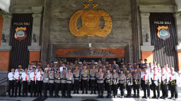 Polda Bali Juara, Kapolda Bali Beri Penghargaan Kepada Personil yang Berprestasi
