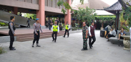 Tingkatkan Rasa Aman Wisatawan, Polres Bandara Bersama TNI AU dan Avsec Intensifkan Patroli Gabungan 