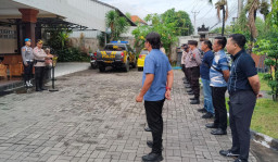 Apel Jampim: Kapolsek Dentim Ajak Seluruh Personel Tingkatkan Kinerja dan Hindari Pelanggaran Dalam Bertugas