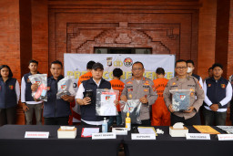 Sindikat Penggelapan Mobil Lintas Provinsi Terbongkar - Lima Pelaku Ditangkap