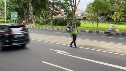 Polres Bandara Ngurah Rai Intensifkan PH Pagi, Antisipasi Kepadatan dan Potensi Gangguan Keamanan