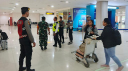 Satgas Preventif KRYD Polres Bandara Amankan Terminal Internasional Bandara Ngurah Rai Jelang Nataru