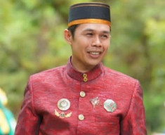 Menggali Filosofi 'Pattola Palallo' dan 'Sompung Lolo' Sebagai Kompas Kepemimpinan Sulawesi Selatan