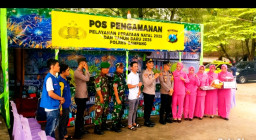 Jelang Libur Nataru, Wakapolres Sampang Cek Kesiapan Personel di Pos Pam Wisata Lon Malang