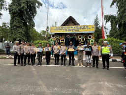 Pastikan Kesiapan Personel, Kapolda Bali Tinjau Langsung Kelengkapan Pos Yan Ops Lilin Agung 2025