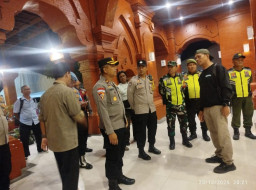 Natal 2025 Aman, Kapolsek Dentim Pimpin Langsung Patroli Bersama Instansi Terkait