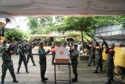 Kodim 1619/Tabanan Gelar Upacara Perabuan Militer Almarhum Letkol CPL (Purn) I Wayan Djigrug Adijaya Giri 