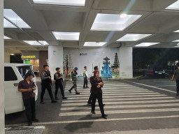 Jelang Tahun Baru 2026, Polres Bandara Ngurah Rai Intensifkan Patroli Gabungan di Terminal Internasional