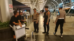 Polres Bandara Ngurah Rai Intensifkan Pengamanan dan Pemantauan Penumpang di Terminal Internasional 