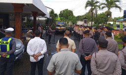 Antisipasi Dinamika Kamtibmas Wilayah, Kapolsek Dentim Pimpin Apel Jam Pimpinan