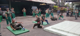 Kodim 1619/Tabanan Gelar Latihan Pencak Silat Militer Tingkatkan Kemampuan Bela Diri Prajurit 
