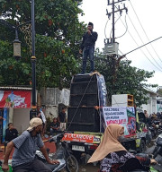 Jagal dan Pekerja RPH Pegirian Demo di DPRD Surabaya, Tuntut Pembatalan Rencana Pemindahan