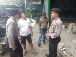 Patroli KRYD Polsek Denpasar Timur Ciptakan Rasa Aman,  Pantau Dampak Hujan Deras