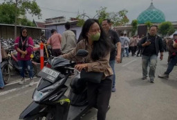 Bazar Ranmor Polrestabes Surabaya Bikin Senyum Sumringah Korban Curanmor