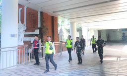 Perkuat Keamanan Bandara, Polres Bandara Ngurah Rai Intensifkan Patroli Gabungan di Terminal Internasional
