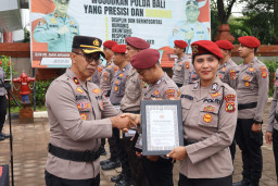 Polres Bandara Ngurah Rai Apresiasi Dua Belas Personel Satreskrim Berprestasi