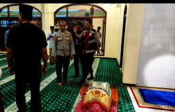 Warga Desa Moktesareh Ditemukan Meninggal Dunia di Dalam Masjid Al-Azhar Kedungdung