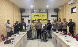 Wartawan Desak Kapolres Sampang Pertahankan Kapolsek Sokobanah Demi Stabilitas Pesta Demokrasi