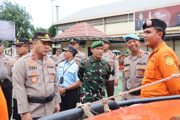 Polres Pelabuhan Tanjung Priok Gelar Apel Kesiapsiagaan Hadapi Potensi Bencana. 