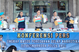 Ungkap Kasus Narkoba Polda Bali Sita BB Capai Sepuluh Kg 