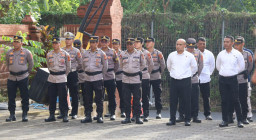 Wakapolres Bandara Ngurah Rai Pimpin Apel Pagi Jam Pimpinan, Tekankan Soliditas dan Profesionalisme Personel