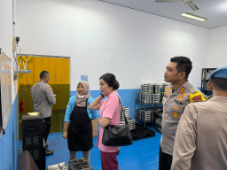 Kapolres Priok Turun Langsung Cek SPPG, Pastikan Food Safety dan Standar Operasional"