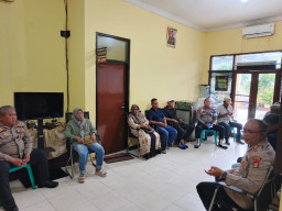Kapolsek Kawasan Sunda Kelapa Pererat Sinergi dengan Tokoh Masyarakat dan Agama Muara Angke, Antisipasi Tawuran Selama R