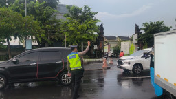 Polres Kawasan Bandara Ngurah Rai Perkuat Pengaturan Lalin Lewat PH Pagi