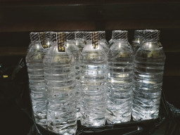 Polsek Kedungdung Amankan Puluhan Botol Miras di Desa Komis Jelang Ramadhan