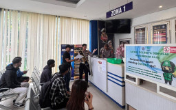 Satpas Polresta Denpasar Gelar Sosialisasi Tertib Berlalu Lintas kepada Pemohon SIM