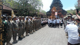 Sinergi TNI dan Pemda Warnai  Penghormatan Terakhir Mantan Bupati Gianyar Ida Begawan A.A.Gde Agung Bharata