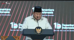 Prabowo Ingatkan BUMN Hentikan Laporan Keuangan Palsu di Tasyakuran 1 Tahun Danantara.