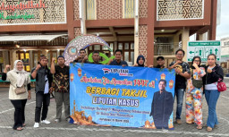 Aksi Sosial Ramadan, Media Liputan Kasus Bagikan 500 Takjil untuk Pengendara