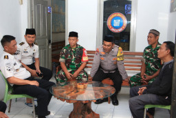 Perkuat Sinergi Keamanan Jelang Lebaran, Koramil dan Polsek Mangunharjo Laksanakan Tilik Sambang ke Lapas I Madiun