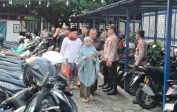 Polres Bandara Ngurah Rai Kerahkan Puluhan Personel Amankan Sholat Ied di Kawasan Bandara