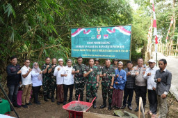 Pangdam Jaya Pimpin Groundbreaking Jembatan Garuda Dan Gentengisasi, Wujud Nyata Negara Hadir Untuk Rakyat