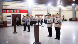 Kapolda Bali Pimpin Sertijab Karo SDM dan Dirintelkam Polda Bali, Tegaskan Penguatan Organisasi