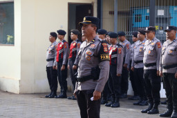 Apel Jampimpinan, Wakapolres Bandara Ngurah Rai Tekankan Soliditas dan Tanggung Jawab dalam Pelaksanaan Tugas 
