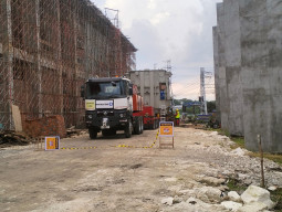 Sokong Kelistrikan Jantung Jawa Timur, 6 Unit IBT GISTET 500 kV Waru Tiba di Pelabuhan Mirah, Tanjung Perak