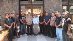 Ngopi Kamtibmas, Kapolresta Denpasar Temui Tokoh Masyarakat Padang Sambian Kaja