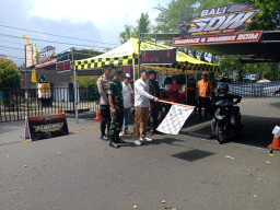 Pasi Pers Kodim Jembrana Kapten Inf I Komang Artana Hadiri dan Pantau Keamanan Boms Drag Bike Cup 2026