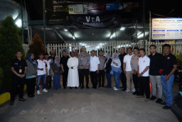 Wakapolres Metro Jakbar Tinjau Pengamanan Misa Paskah 2026 di Sejumlah Gereja