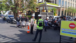 Ibadah Paskah di Denpasar Timur Berlangsung Aman dan Khidmat, Polsek Dentim Terjunkan Personel di Sejumlah Gereja