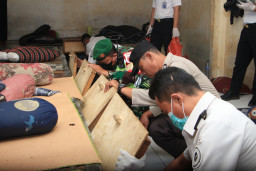 Ciptakan Lapas Bersih Halinar, Lapas I Madiun Gandeng TNI-Polri Razia Jelang Hari Bakti Pemasyarakatan