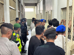 “Lapas Narkotika Pamekasan Gelar Razia Gabungan dan Tes Urine, Seluruh Hasil Negatif”