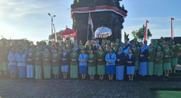 Dipimpin Ny. Indah Piek Budyakto, Persit Tabanan Ikuti Ziarah di TMPN Pancaka Tirta 