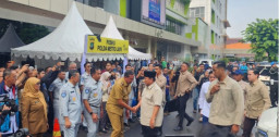 Kunjungi RSUD Bekasi, Presiden Prabowo Pastikan Penanganan Korban Tabrakan KA Argo Anggrek Optimal