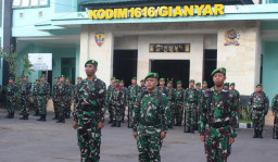 Kodim 1616/Gianyar Tegakkan Disiplin Prajurit, Upacara Bendera Jadi Pilar Utama Nasionalisme